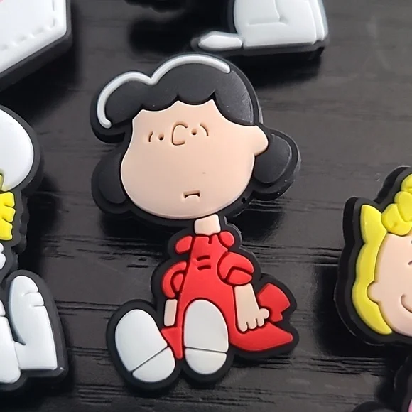 Peanuts Character Inspired Croc Shoe Charms (Set of 12) - Picture 8 of 15